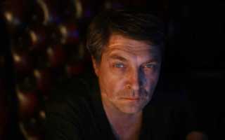 Сын Александра Невзорова: каким растет мальчик и почему он не ходит в школу (новые фото)