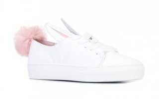 С чем носить кеды осенью? Что можно носить с кедами женщине, мужчине? С чем носить кеды на платформе?