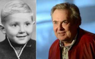 Из-за обиды сменили фамилию и отчество. Кто сыновья Юрия Стоянова и почему не общаются с родным отцом