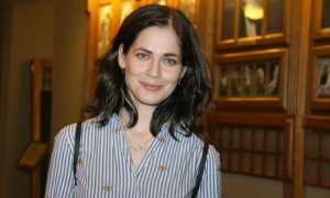 После свадьбы с Евгением Цыгановым Юлия Снигирь оставила фамилию первого мужа